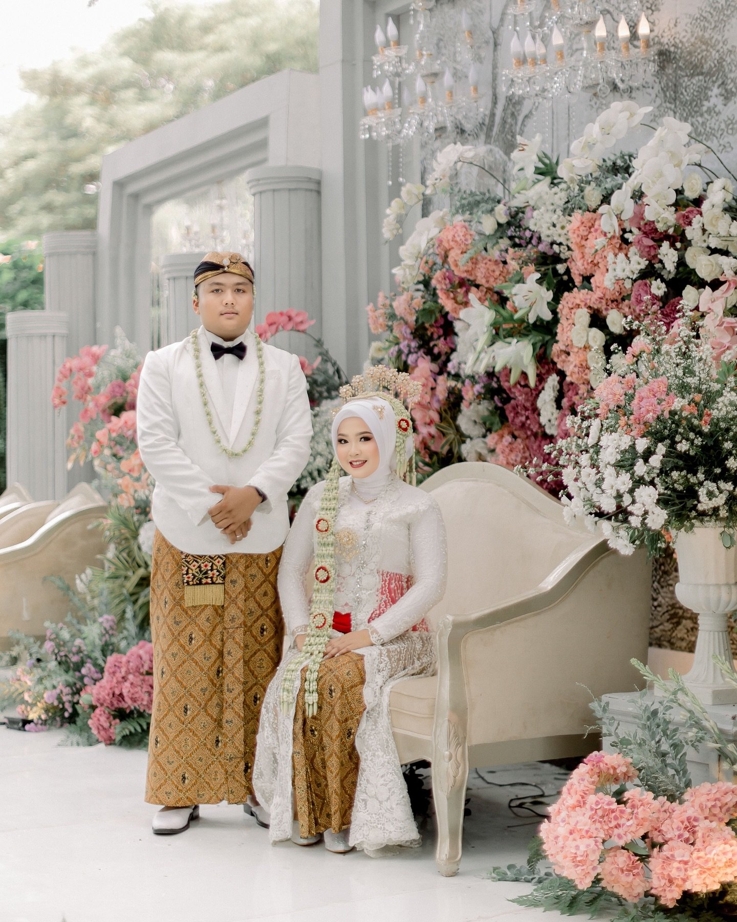 FULL PACKAGE ENGAGEMENT + WEDDING PLATINUM